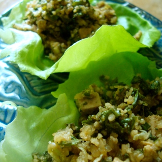 Tofu Salad with Mint and Roasted Rice Powder https://bigsislittledish.wordpress.com/2012/04/11/tofu-salad-with-mint-and-toasted-rice-powder/
